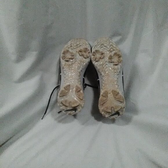 golf shoes - Picture 9 of 9